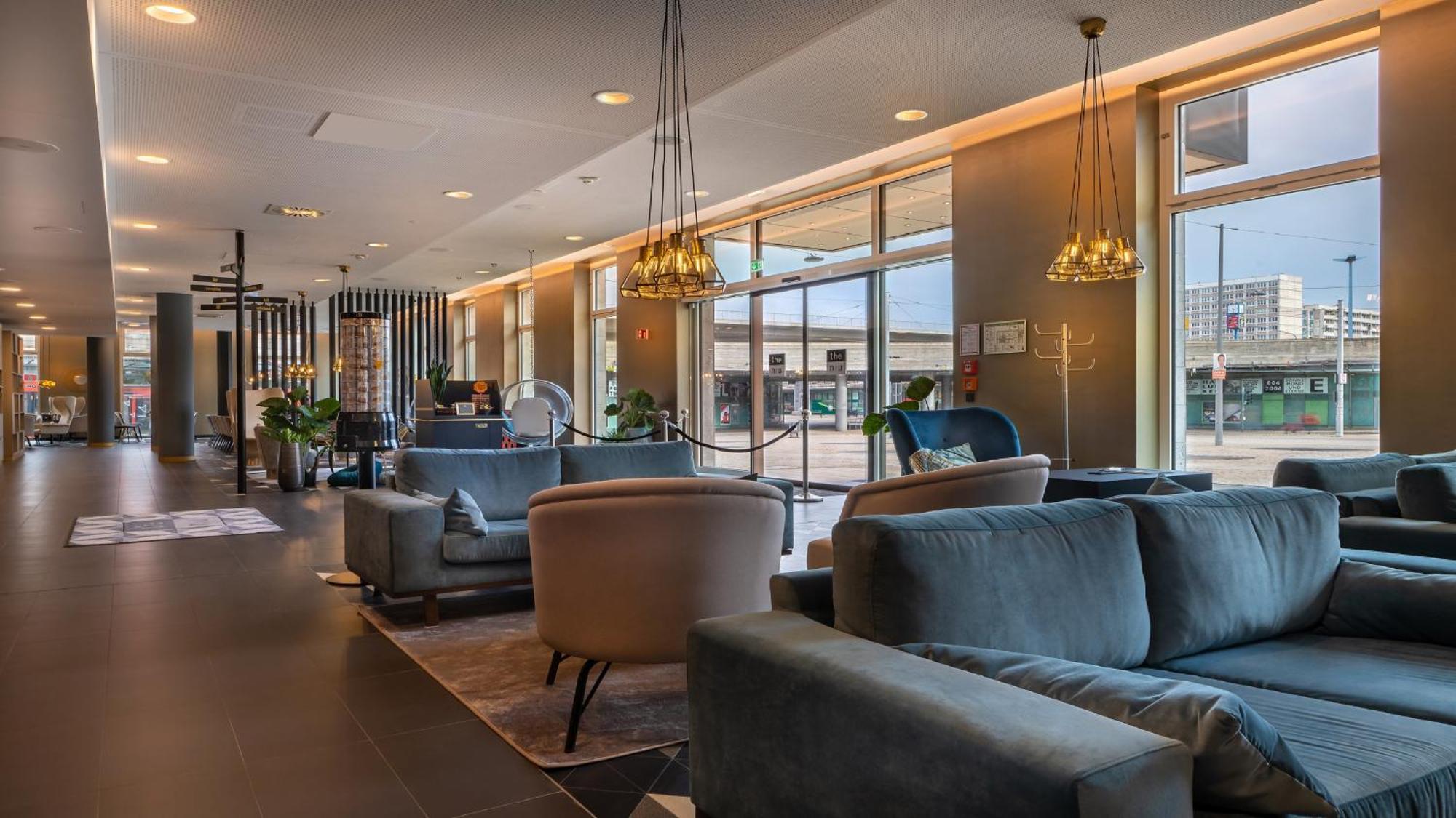 Holiday Inn - The Niu, Ridge Halle Central Station By Ihg Exterior photo