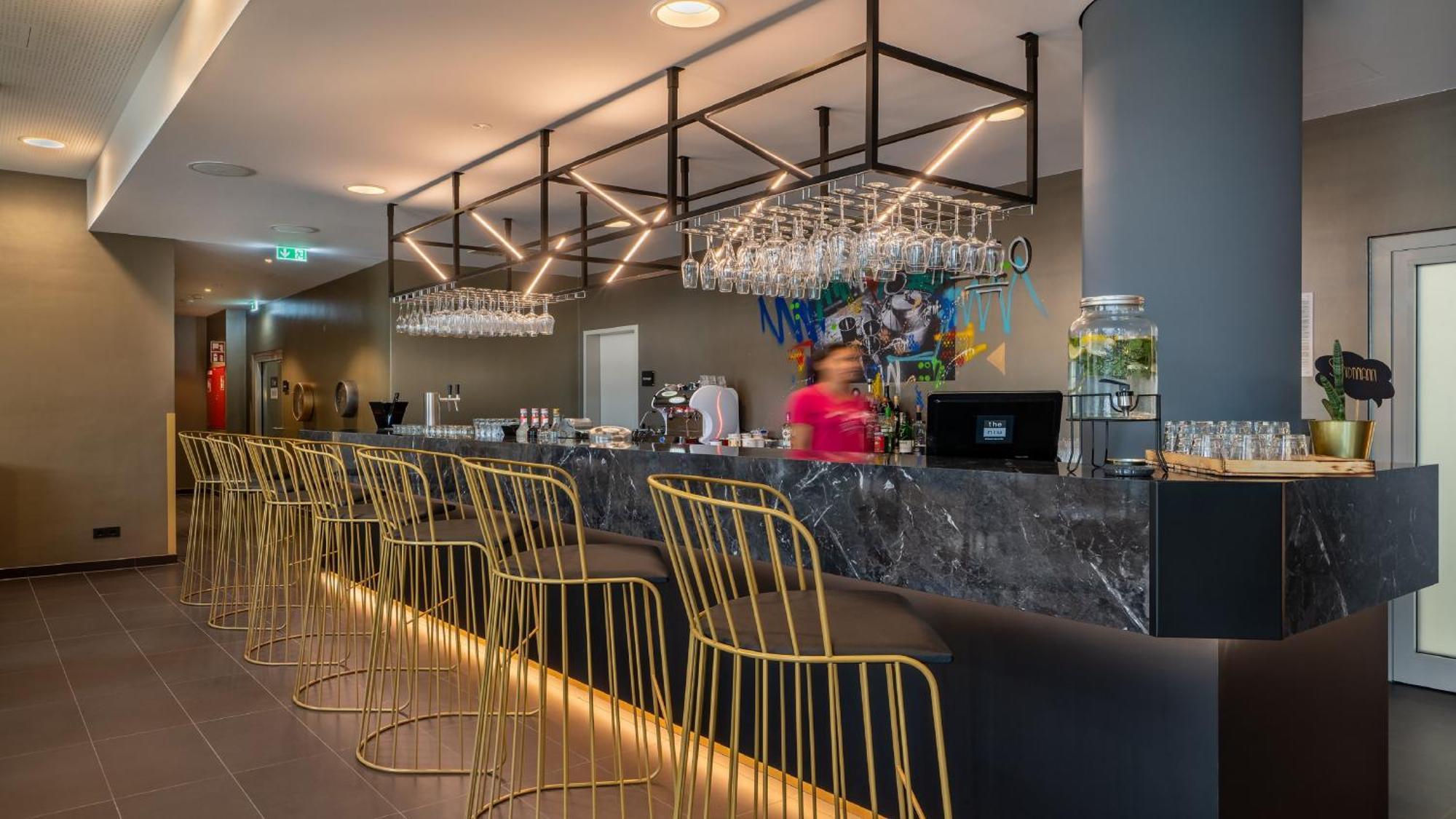 Holiday Inn - The Niu, Ridge Halle Central Station By Ihg Exterior photo